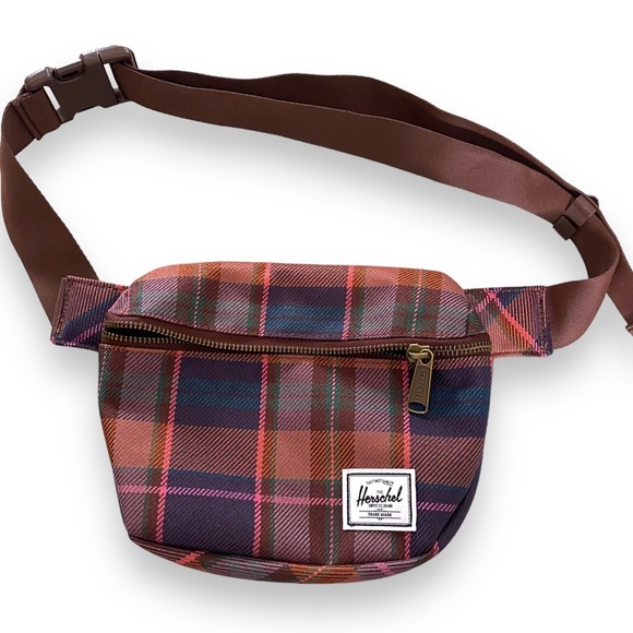 Herschel Supply Company Handbags - Herschel Supply Company Fifteen 2L Fanny Pack Waist Belt Bag Unisex Plaid NWOT